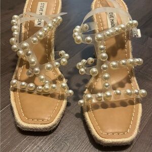Steve Madden Pearl Embellished Wedges - Tan